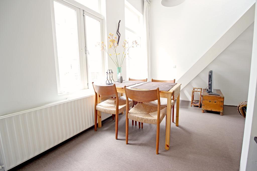 Beautiful 2 Floor Vondelpark Apartment. Амстердам Екстериор снимка