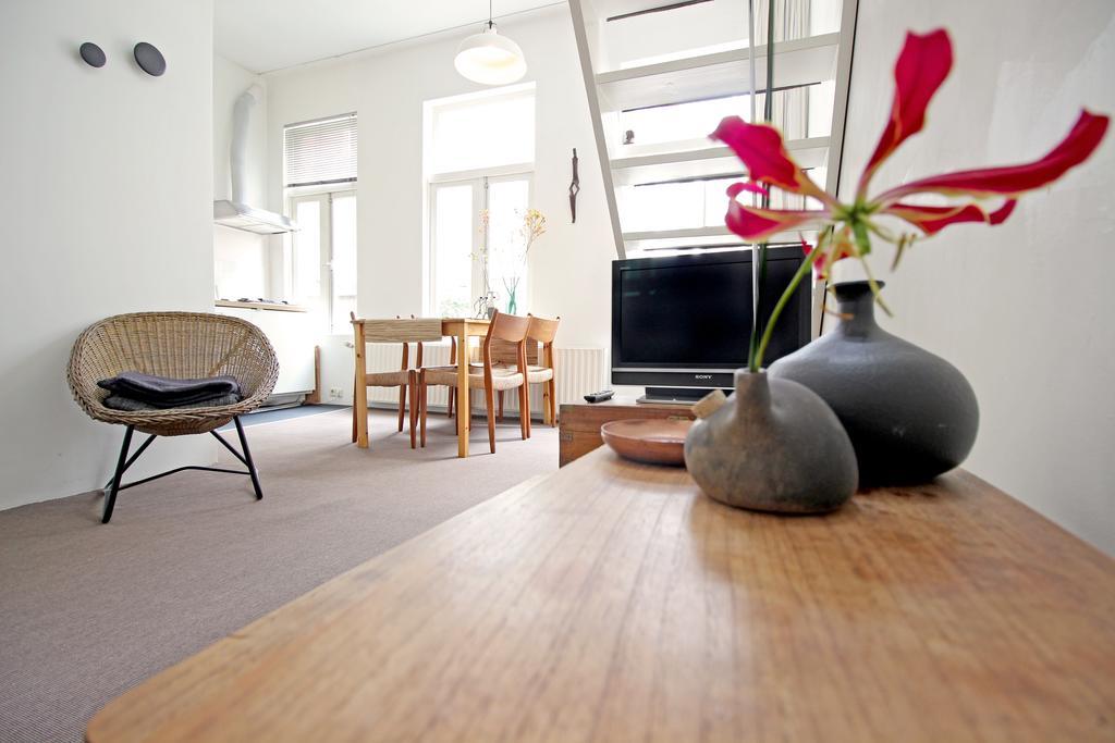 Beautiful 2 Floor Vondelpark Apartment. Амстердам Екстериор снимка